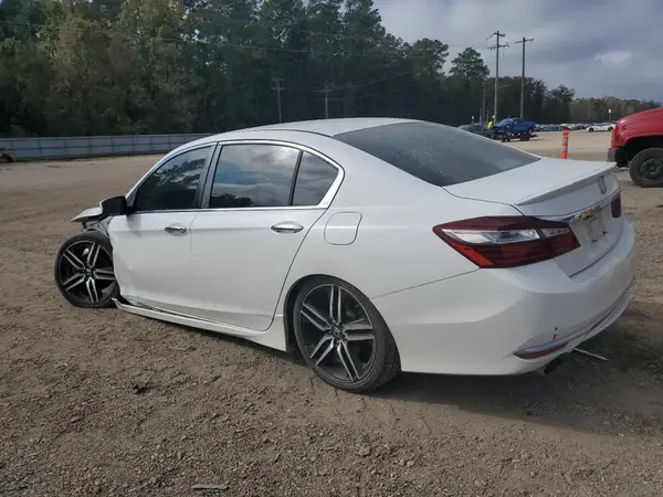 1HGCR2F52GA125170 2016 HONDA ACCORD - Image 2