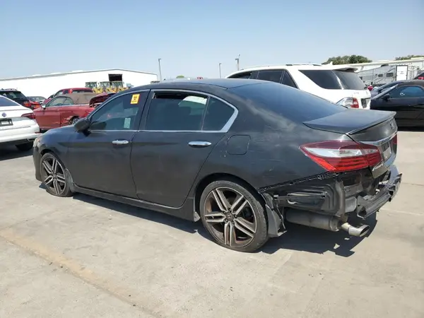 1HGCR2F52GA136895 2016 HONDA ACCORD - Image 2
