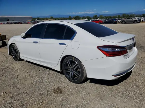 1HGCR2F52GA160324 2016 HONDA ACCORD - Image 2