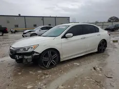 1HGCR2F52GA163370 2016 HONDA ACCORD