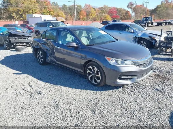 1HGCR2F52GA170304 2016 HONDA ACCORD - Image 1