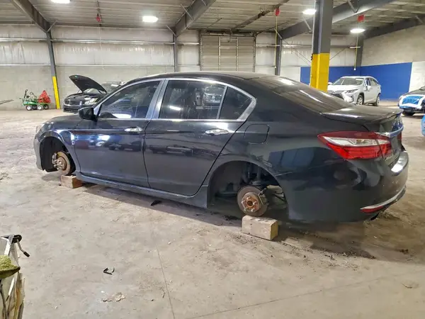 1HGCR2F52GA172988 2016 HONDA ACCORD - Image 2