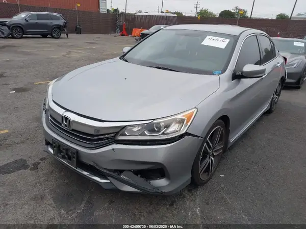 1HGCR2F52GA180086 2016 HONDA ACCORD - Image 2