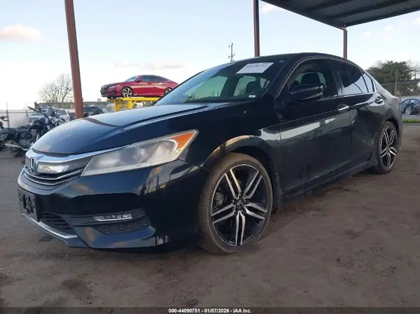 1HGCR2F52GA187684 2016 HONDA ACCORD - Image 2