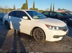 1HGCR2F52GA211076 2016 HONDA ACCORD