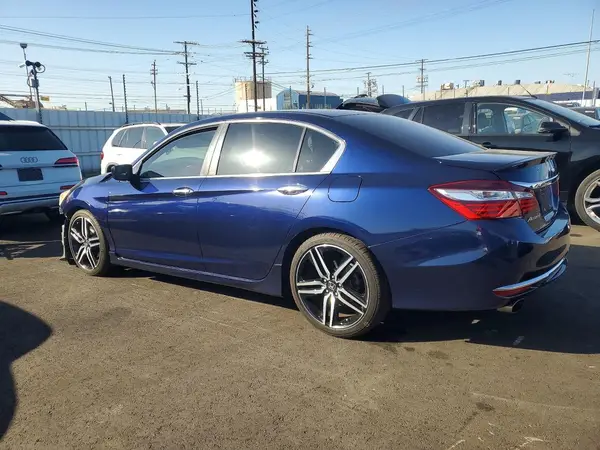 1HGCR2F52GA216679 2016 HONDA ACCORD - Image 2