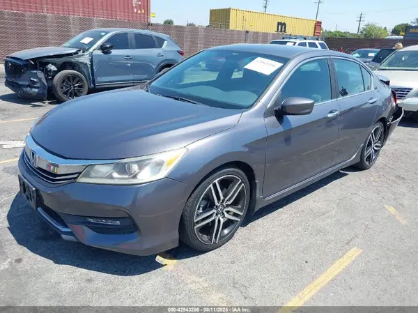 1HGCR2F52GA221235 2016 HONDA ACCORD - Image 2