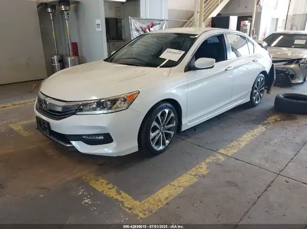 1HGCR2F52GA242960 2016 HONDA ACCORD - Image 2