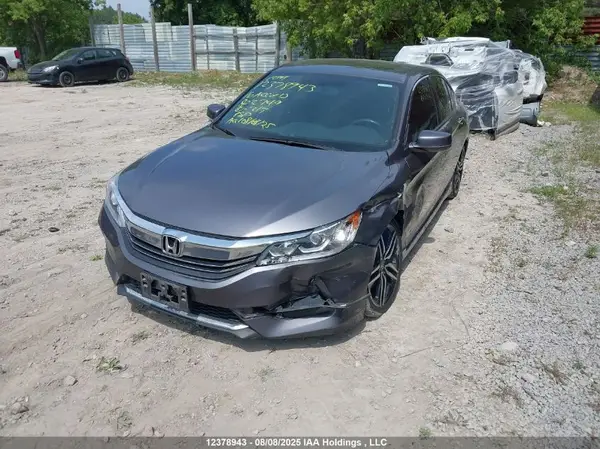 1HGCR2F52GA802749 2016 HONDA ACCORD - Image 2