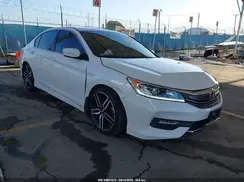 1HGCR2F52HA039584 2017 HONDA ACCORD
