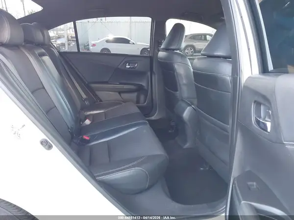 1HGCR2F52HA039584 2017 HONDA ACCORD - Image 8