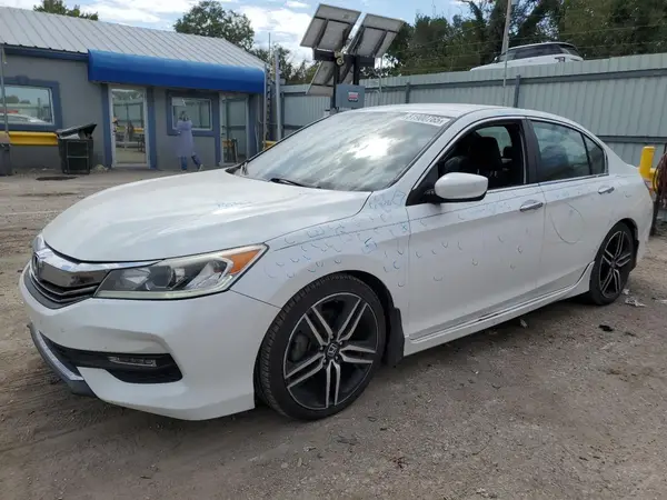 1HGCR2F52HA039763 2017 HONDA ACCORD - Image 1
