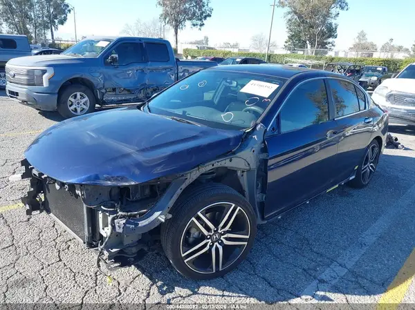 1HGCR2F52HA046759 2017 HONDA ACCORD - Image 2
