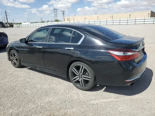 1HGCR2F52HA051301 2017 HONDA ACCORD - Image 2
