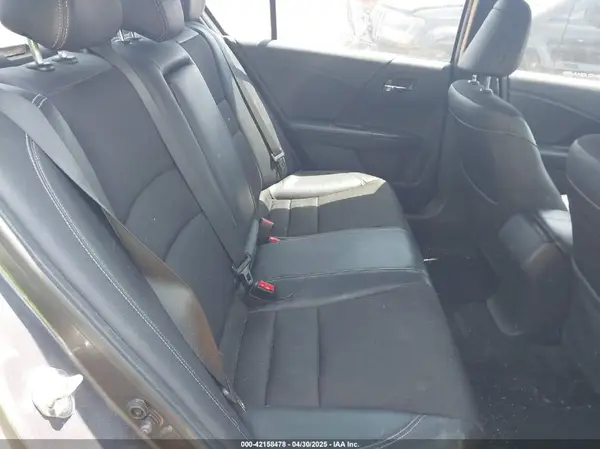 1HGCR2F52HA054084 2017 HONDA ACCORD - Image 8