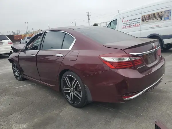 1HGCR2F52HA061875 2017 HONDA ACCORD - Image 2