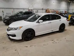 1HGCR2F52HA072164 2017 HONDA ACCORD