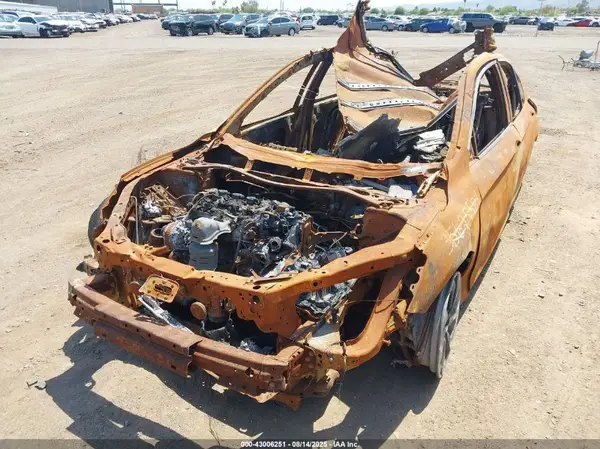 1HGCR2F52HA077168 2017 HONDA ACCORD - Image 2