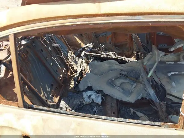 1HGCR2F52HA077168 2017 HONDA ACCORD - Image 8