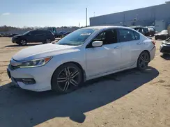 1HGCR2F52HA083097 2017 HONDA ACCORD