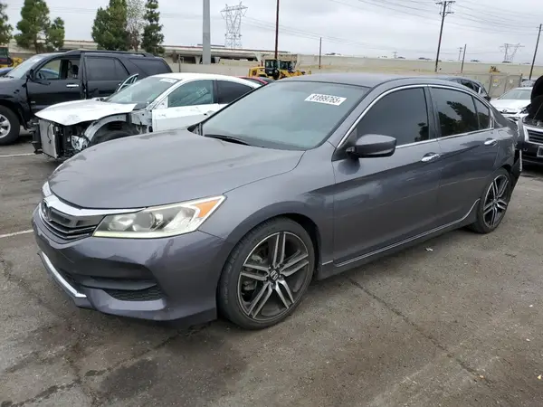 1HGCR2F52HA095427 2017 HONDA ACCORD - Image 1