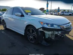 1HGCR2F52HA117264 2017 HONDA ACCORD
