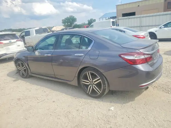 1HGCR2F52HA136896 2017 HONDA ACCORD - Image 2