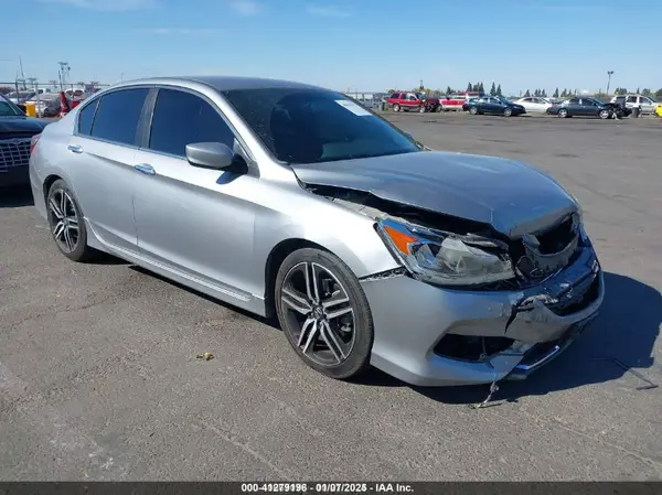 1HGCR2F52HA137272 2017 HONDA ACCORD - Image 1