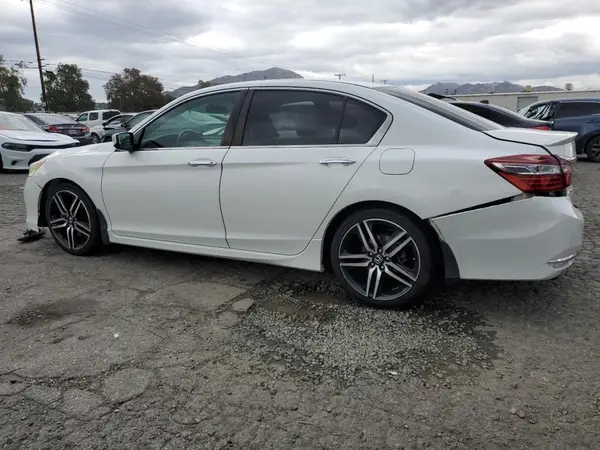 1HGCR2F52HA139801 2017 HONDA ACCORD - Image 2