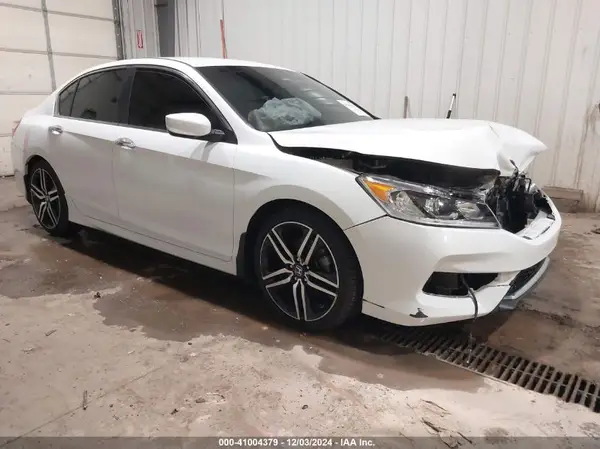 1HGCR2F52HA143301 2017 HONDA ACCORD - Image 1