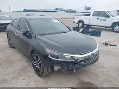 1HGCR2F52HA153438 2017 HONDA ACCORD