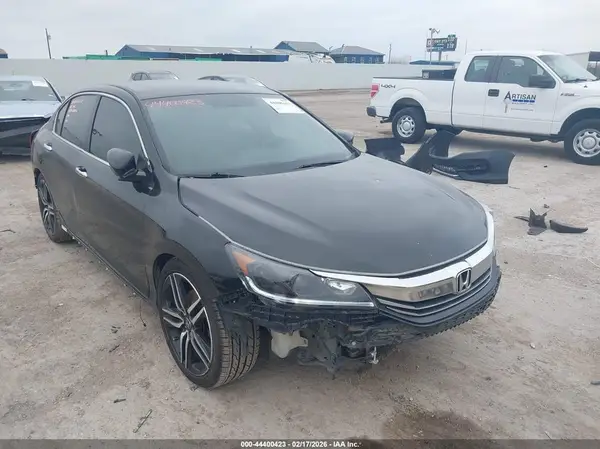 1HGCR2F52HA153438 2017 HONDA ACCORD - Image 1