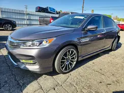 1HGCR2F52HA154251 2017 HONDA ACCORD