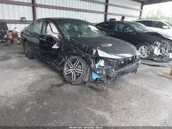 1HGCR2F52HA165282 2017 HONDA ACCORD