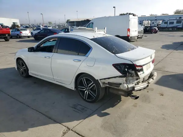 1HGCR2F52HA192854 2017 HONDA ACCORD - Image 2