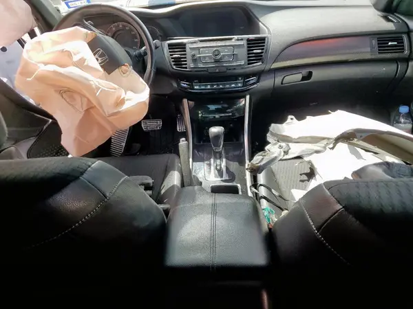 1HGCR2F52HA194328 2017 HONDA ACCORD - Image 8