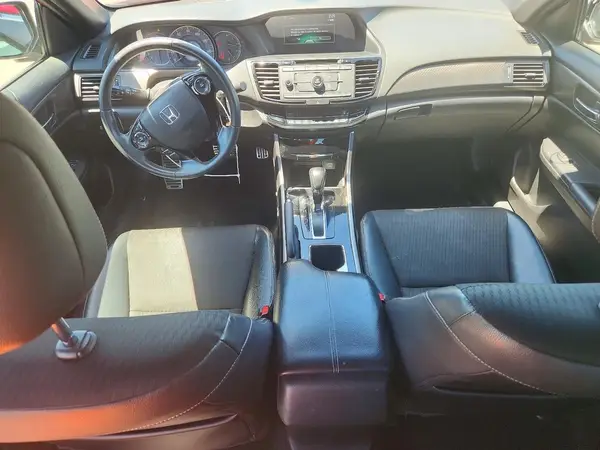 1HGCR2F52HA202086 2017 HONDA ACCORD - Image 8