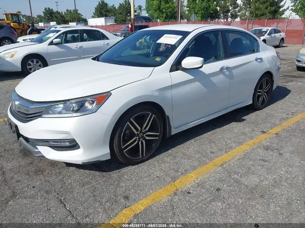 1HGCR2F52HA208910 2017 HONDA ACCORD - Image 2