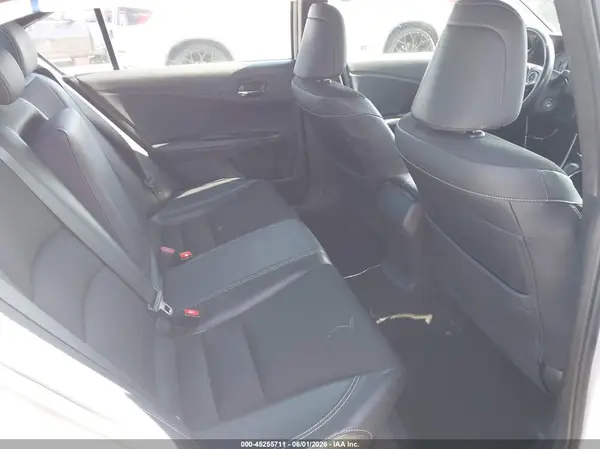 1HGCR2F52HA208910 2017 HONDA ACCORD - Image 8
