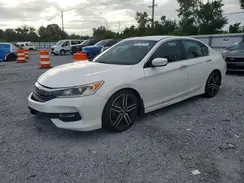 1HGCR2F52HA212116 2017 HONDA ACCORD