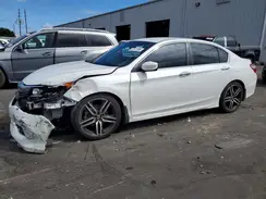 1HGCR2F52HA214769 2017 HONDA ACCORD