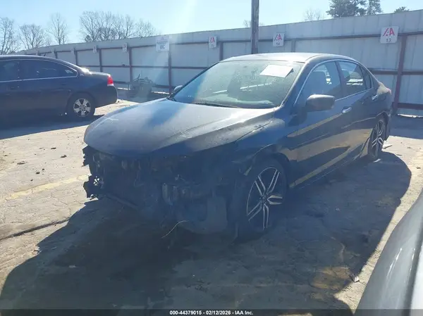 1HGCR2F52HA215520 2017 HONDA ACCORD - Image 2