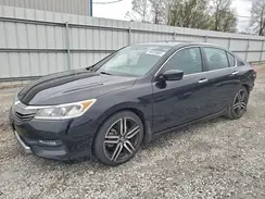 1HGCR2F52HA216537 2017 HONDA ACCORD