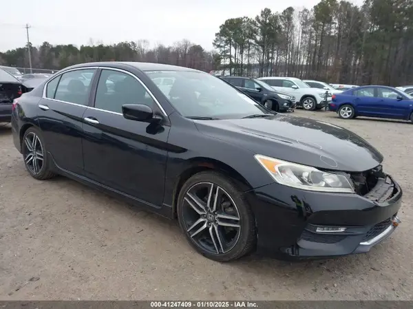 1HGCR2F52HA216571 2017 HONDA ACCORD - Image 1