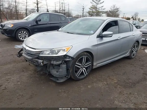 1HGCR2F52HA216599 2017 HONDA ACCORD - Image 2