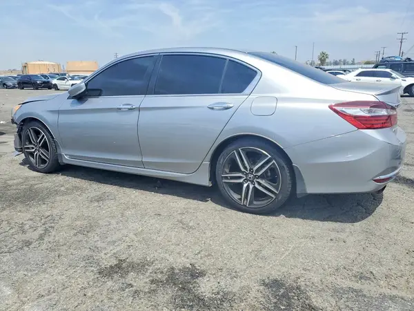 1HGCR2F52HA216618 2017 HONDA ACCORD - Image 2