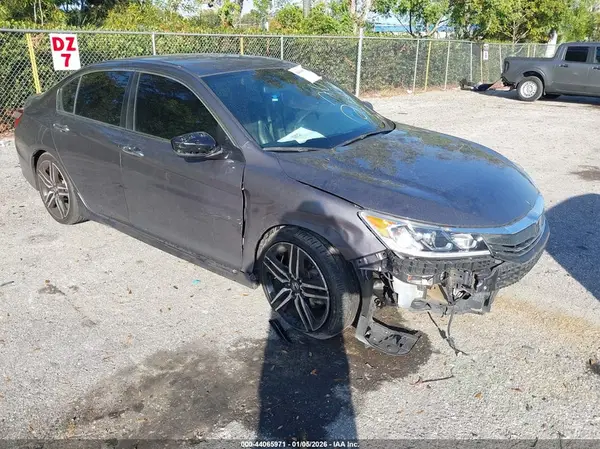 1HGCR2F52HA222760 2017 HONDA ACCORD - Image 1
