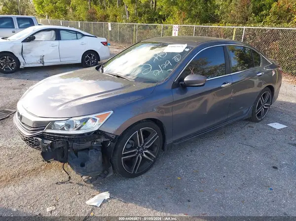 1HGCR2F52HA222760 2017 HONDA ACCORD - Image 2