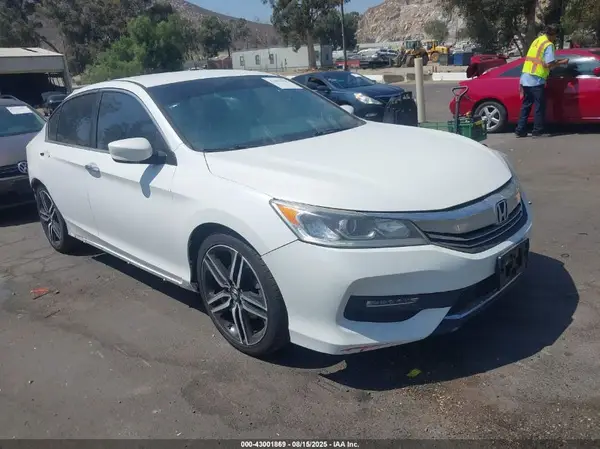 1HGCR2F52HA225710 2017 HONDA ACCORD - Image 1