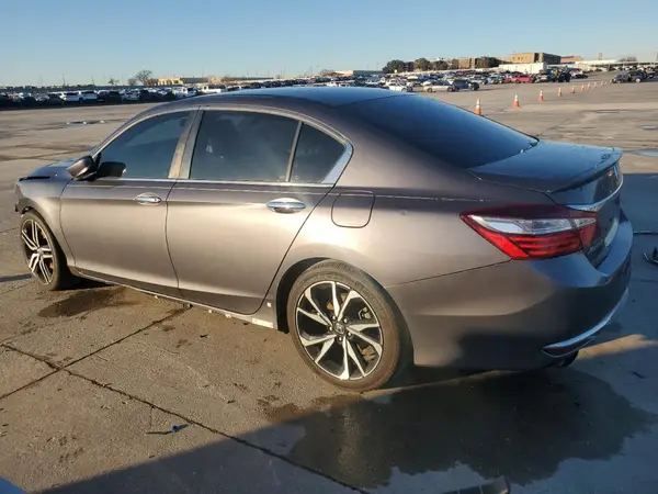1HGCR2F52HA244368 2017 HONDA ACCORD - Image 2